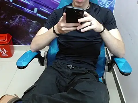 Anthony Rays online show from 02-09-26, 06:45