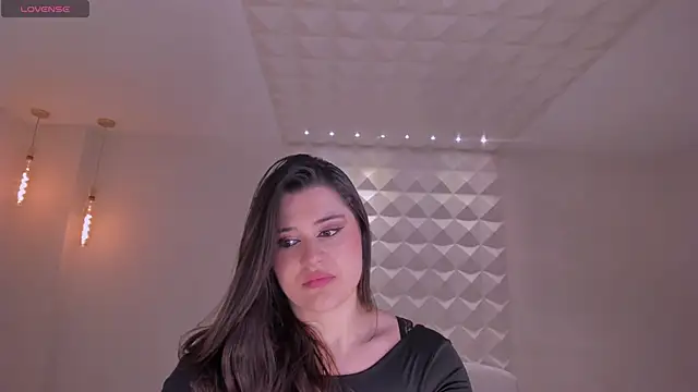 Snapshot of DemiNova chatting on 04-18-26, 10:41 DemiNova online show from 04-18-26, 10:41