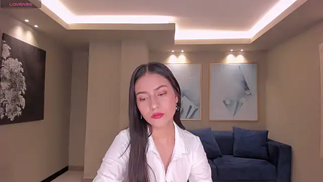 Snapshot of LucieMartin chatting on 03-16-26, 07:29 LucieMartin online show from 03-16-26, 07:29