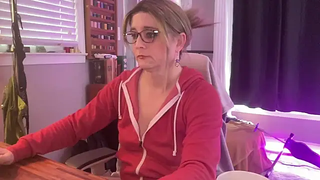 wetrainbows online show from 03-13-26, 04:02