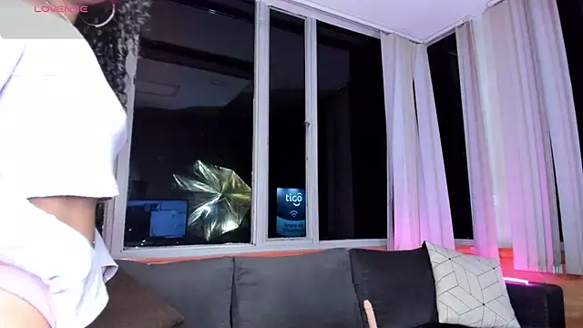 naomi lane  online show from 02-05-26, 03:55