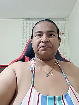 Snapshot of BustySexy_Nataly chatting on 06-22-26, 02:25 BustySexy Nataly online show from 06-22-26, 02:25