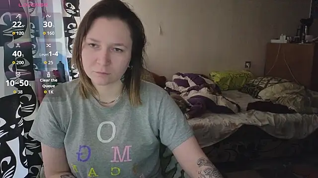 Snapshot of Ozalin_ chatting on 03-04-26, 10:10 Ozalin online show from 03-04-26, 10:10