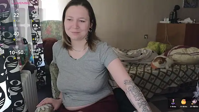 Snapshot of Ozalin_ chatting on 03-22-26, 09:34 Ozalin online show from 03-22-26, 09:34