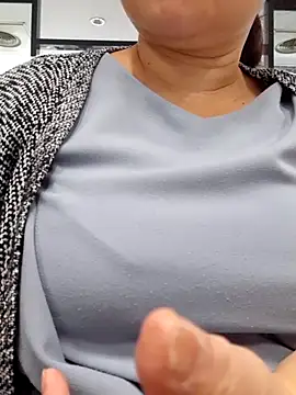 Yummyamasha online show from 06-11-26, 02:53