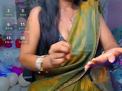 Snapshot of ELIZA_01 chatting on 04-13-26, 04:40 ELIZA 01 online show from 04-13-26, 04:40