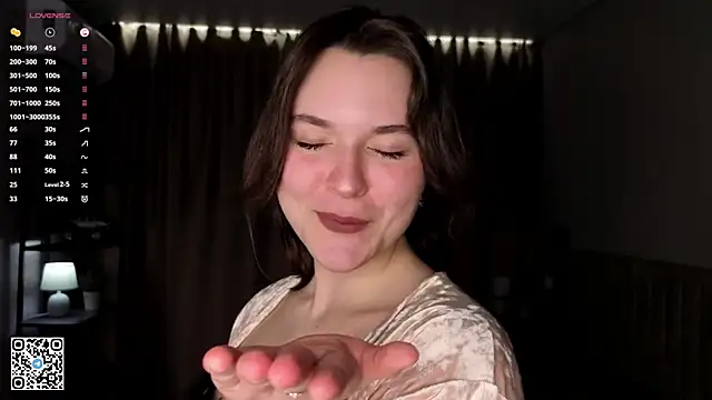 DelindaToste online show from 03-21-26, 06:11