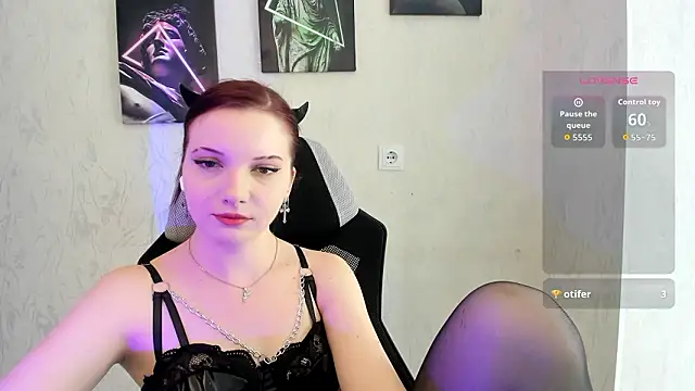 AuroraKane online show from 02-08-26, 08:18