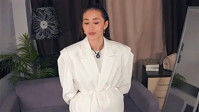 DeliaPesta online show from 02-02-26, 04:27