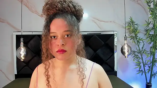 IrinaVoshh  online show from 03-23-26, 07:18