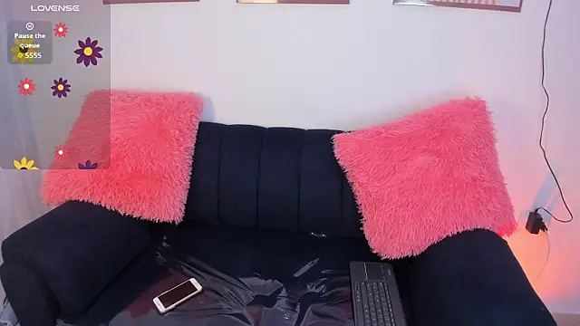 chloe petite2 online show from 02-19-26, 01:51