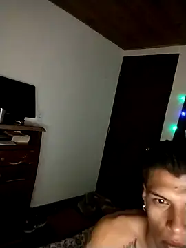 ruthles19 online show from 02-04-26, 03:34