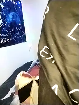 ruthles19 online show from 02-07-26, 02:48