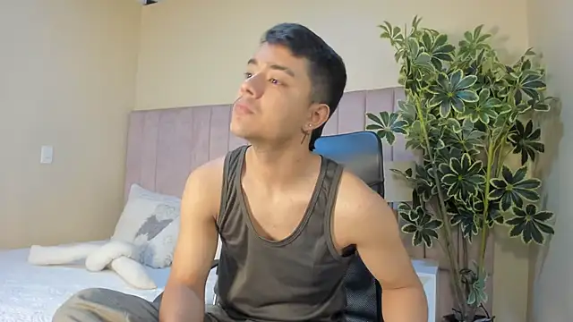 axel noah26 online show from 02-09-26, 10:52