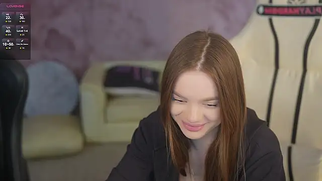 Snapshot of Zlata_Sky chatting on 04-30-26, 09:08 Zlata Sky online show from 04-30-26, 09:08