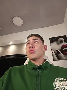 VictorMagnus online show from 02-06-26, 08:01