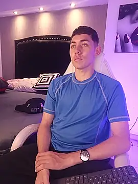 VictorMagnus online show from 02-08-26, 08:12