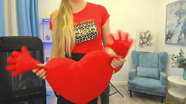 CharlotteKerti online show from 03-25-26, 12:55