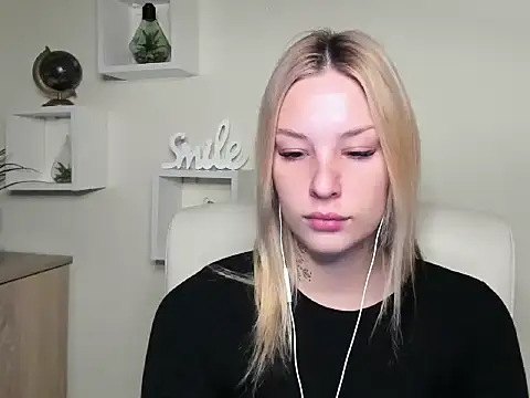 VelvetAngela online show from 03-10-26, 06:40