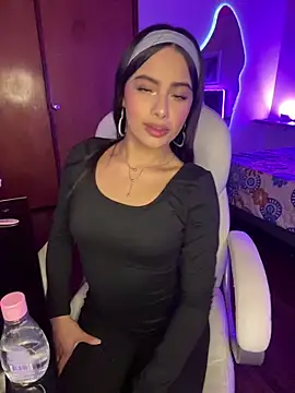 Dulce pink18 online show from 03-10-26, 06:24