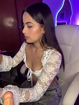 Dulce pink18 online show from 03-11-26, 05:30