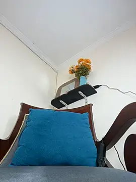 LilaRvsh online show from 07-15-26, 06:35