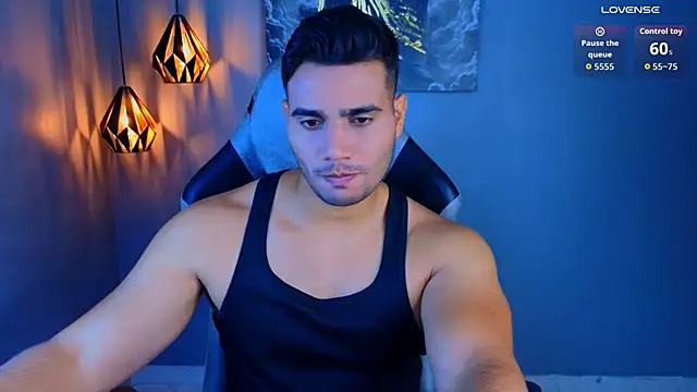 AndresRodriguez1 online show from 05-02-26, 12:21