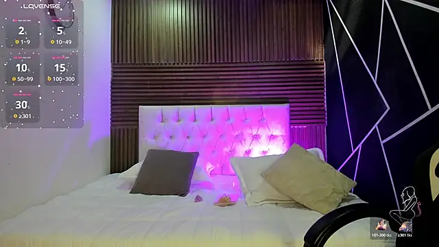 Snapshot of shaden_ chatting on 03-11-26, 08:26 shaden online show from 03-11-26, 08:26