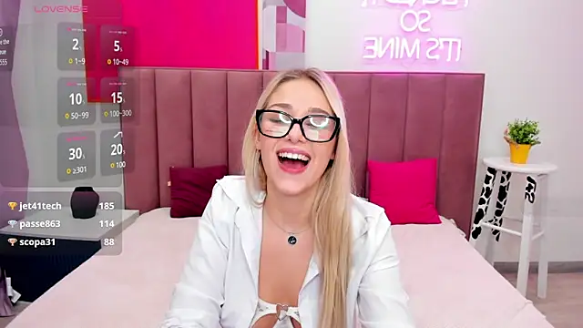 MIla Stunning online show from 02-03-26, 06:40