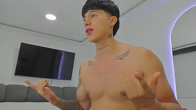 Felipevalbuena online show from 02-05-26, 03:00