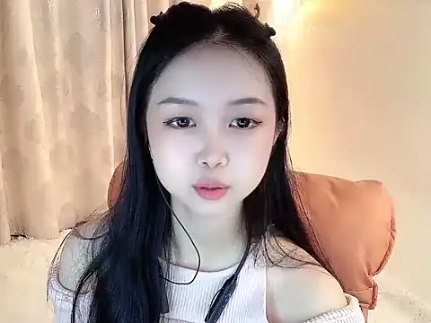 Amy-888 online show from 02-07-26, 05:33