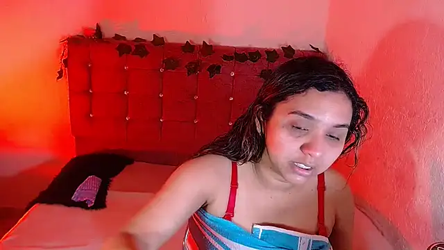 Snapshot of miiia_perez chatting on 03-25-26, 07:31 miiia perez online show from 03-25-26, 07:31