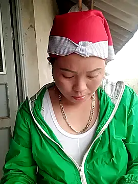 Snapshot of cana4455 chatting on 03-08-26, 02:04 cana4455 online show from 03-08-26, 02:04