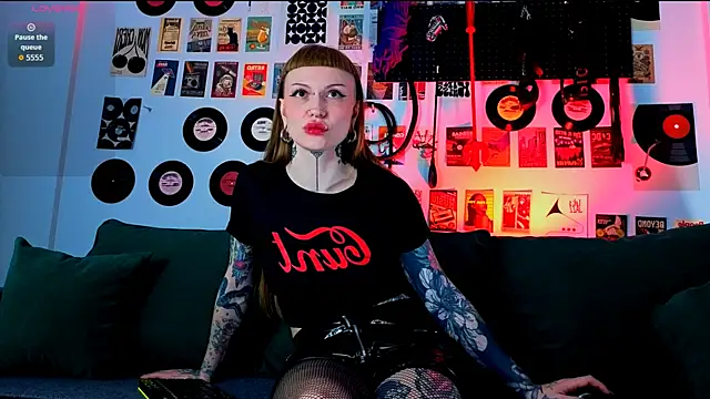 SugarSoot online show from 05-01-26, 05:34