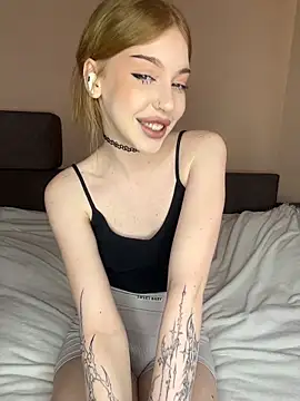 Snapshot of Jean_Graay chatting on 02-27-26, 10:15 Jean Graay online show from 02-27-26, 10:15