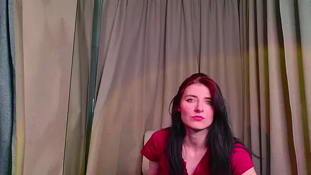NicoleLuxe online show from 05-07-26, 06:35
