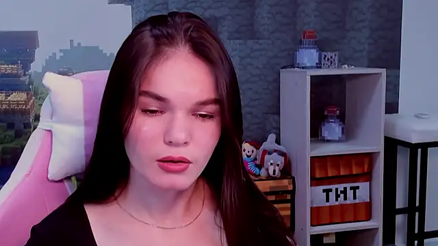 NicoleBrook online show from 02-05-26, 06:51