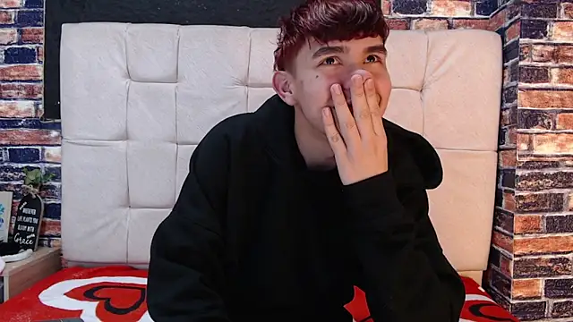 massimoferrera303av online show from 03-15-26, 05:30