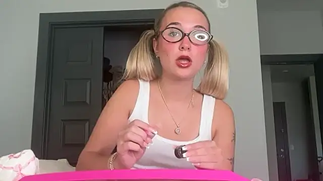 kelseyblu online show from 05-14-26, 11:33