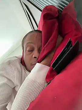 Suavea757 online show from 02-01-26, 07:01