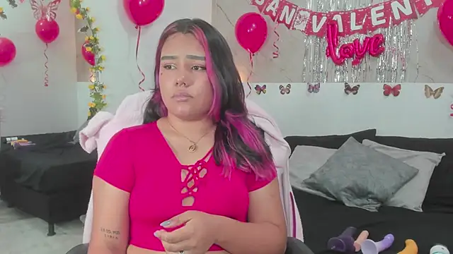 Lilith traviis online show from 02-14-26, 07:10