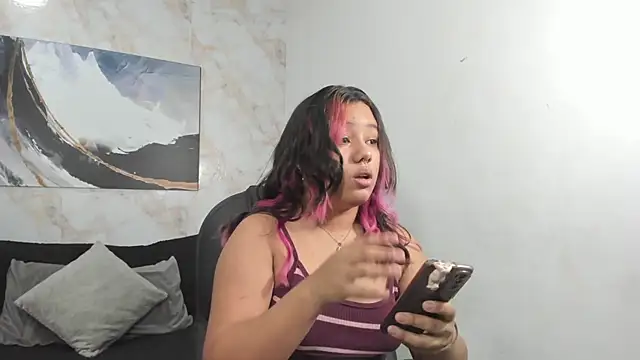 Lilith traviis online show from 03-04-26, 09:54