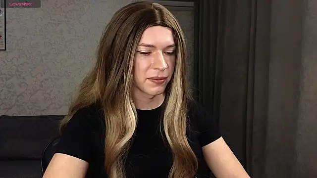 Anna inHear online show from 05-03-26, 02:34