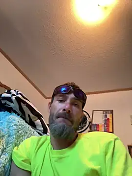 Snapshot of tommattsonn chatting on 06-07-26, 10:46 tommattsonn online show from 06-07-26, 10:46