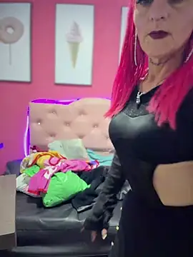 Snapshot of Karolaiin_LS chatting on 02-22-26, 07:23 Karolaiin LS online show from 02-22-26, 07:23