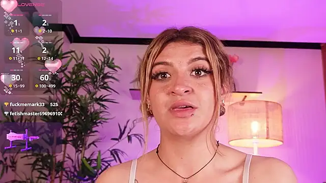 Snapshot of Kore__1 chatting on 03-08-26, 02:04 Kore 1 online show from 03-08-26, 02:04