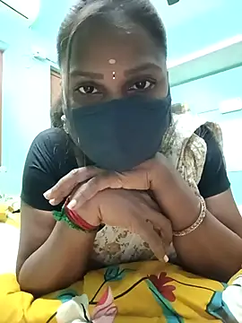 Tamil Hot Nisha online show from 02-10-26, 06:28