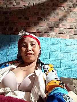 lena-cute online show from 02-19-26, 04:30