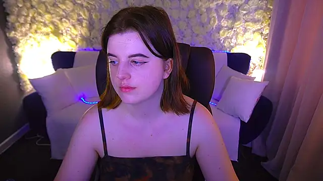 KristiFoxy online show from 05-15-26, 12:23