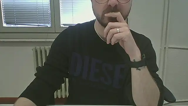 ItalianAlex online show from 03-27-26, 01:22